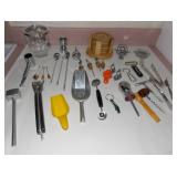 FHT069 Bar Wares for your Next Party