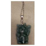 MMM043 Carved Jade Lucky Neko Cat Pendant & 17” Sterling Silver Chain New