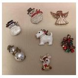 MMM063 Seven Christmas Themed Costume Jewelry Brooches 