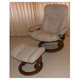HKL005 Ekornes Stressless Ambassador Recliner and Foot Stool