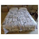 HKL021 Queen Size Mattress, Bed Frame, Comforter and More