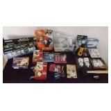 HKL039 Lights Bulbs Galore, Black & Decker Drill/Driver