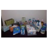 HKL046 The Toiletries Lot