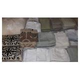 HKL091 Assorted Queen Bed Linens, Comforter and More