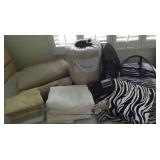 HKL093 King Bed Comforter, Car Seat Set, Chair Covers and Miscellaneous Linen. 