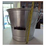 PPE066 Aluminum Ice Bucket 