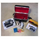 PPE094 Vintage Cameras and Tape-Recorder
