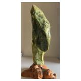 PPE237 Pollished Natural Jade Stone With Wood Base