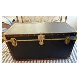 PPE321 Vintage Storage Chest