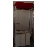 WFS108 Chrome Laundry Station & Down Comforter