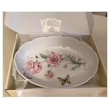 MMS177 Lenox Butterfly Meadow 13” Scalloped Oval Baker New