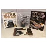 MMS207 Star Wars Books & Cup Topper
