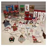 MMS220 Various Festive Christmas Ornaments 