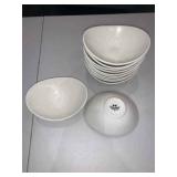 DBB238 Twelve Tuxton Porcelain Oval Bowls