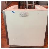 DBB262 Restaurant Greeting Reception Podium