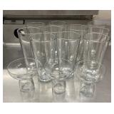 DBB334 - (10) 22 Oz Beverage Glasses & (3) Dessert Drink Glasses