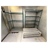 DBB571 Two Metro and Two Smaller Metal Shelving Units