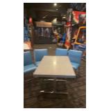 DBB720 Restaurant Style Table And Chairs 