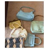 AWT010 Amazing Lot Of Ladies Handbags  AWT010 Amazing Lot Of Ladies Handbags