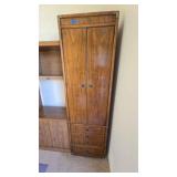 AWT023 Free-Standing Cabinet & Drawers AWT023 Free-Standing Cabinet & Drawers