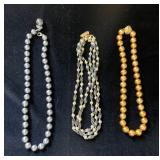 AWT139 - Three Vintage Pearl Necklaces - 8”-91/2” AWT139 - Three Vintage Pearl Necklaces - 8”-91/2”