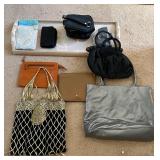 AWT191 - A Delicate Vanity Tray & Handbags AWT191 - A Delicate Vanity Tray & Handbags