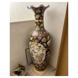 AWT214 Large Japanese Floor Vase AWT214 Large Japanese Floor Vase