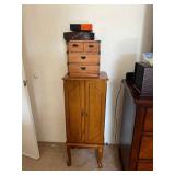 AWT218 Vintage Jewelry Armoire And Small Jewelry Boxes AWT218 Vintage Jewelry Armoire And Small Jewelry Boxes
