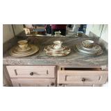 AWT269 3 5-piece Fine China Sets