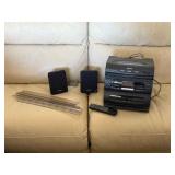 AWT290 Sony CFD-656 with Speakers and Rulers