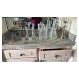 AWT294- Crystal & Decorative Stands