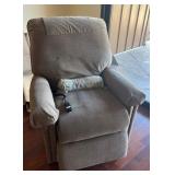 LLS003 Pride Electric Recliner LLS003 Pride Electric Recliner