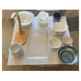 LLS034 Hardwood Banana Stand, Ceramic Serving Bowls, Pyrex Dish, Japanese Porcelain LLS034 Hardwood Banana Stand, Ceramic Serving Bowls, Pyrex Dish, Japanese Porcelain