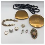 LLS157-Vintage Costume Lot LLS157-Vintage Costume Lot