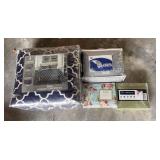 KFA127-Queen Jacquard Comforter Set & Queen Utopia Soft Fleece Blanket & Two Queen sheet sets KFA127-Queen Jacquard Comforter Set & Queen Utopia Soft Fleece Blanket & Two Queen sheet sets