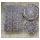 KKT064 - Three Butcher Blocks / Cutting Boards Black Walnut End Grain KKT064 - Three Butcher Blocks / Cutting Boards Black Walnut End Grain