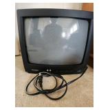 KKT187 - Vintage 13" Sylvania CRT TV - Perfect for Vintage Video Game System KKT187 - Vintage 13" Sylvania CRT TV - Perfect for Vintage Video Game System