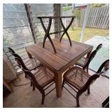 KKT299 Four Antique Chairs and Wood Table KKT299 Four Antique Chairs and Wood Table