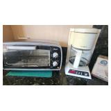KKT363 - Oster Toaster Oven and Mr. Coffee  KKT363 - Oster Toaster Oven and Mr. Coffee