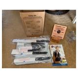 KKT449 CUTCO 7 Piece Galley Set with Cutting Board KKT449 CUTCO 7 Piece Galley Set with Cutting Board