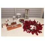 MMM061 Brand Named Christmas & Thanksgiving Decor 
