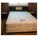 MMM133 Vintage Wooden Headboard With Two Matching Nightstands & Queen Sized Beautyrest Mattress Set