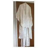 MMM144 Women’s Vintage White Japanese Kimono With Crane Design 