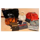 AAE048 - Assortment of purses and wallets AAE048 - Assortment of purses and wallets