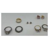 AAE115-Wonderful Assortment of Vintage Costume Jewelry AAE115-Wonderful Assortment of Vintage Costume Jewelry