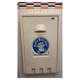 CCS142 - Wall-mounted Baby Changer CCS142 - Wall-mounted Baby Changer