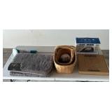 KFE030- Miscellaneous Bathroom Lot Including Hurricane Spin Scrubber