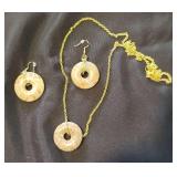 HKM047- Green Mottled Round Stone Handmade Necklace & Earrings HKM047- Green Mottled Round Stone Handmade Necklace & Earrings