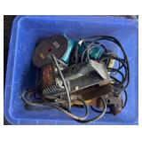 KSG024 Used Power Tools (Makita Screwdriver, Wagner Paint Eater, Dremmel, Staple Gun, Belt Sander) KSG024 Used Power Tools (Makita Screwdriver, Wagner Paint Eater, Dremmel, Staple Gun, Belt Sander)