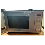 AAA009 - Sharp Carousel Microwave